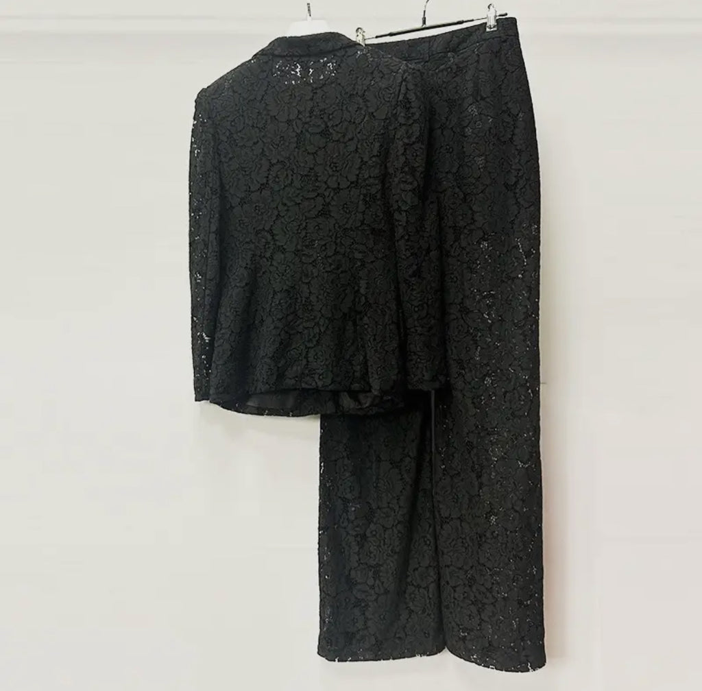 30Y Elegant Lace Suit