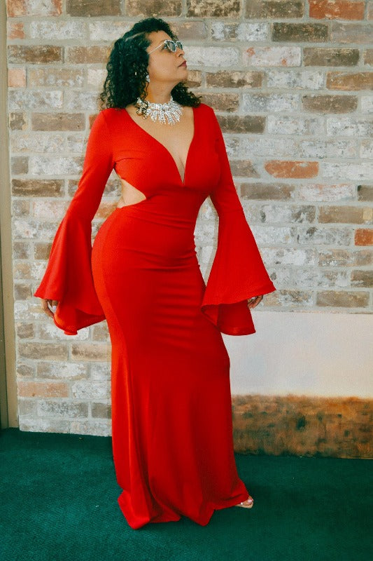 SHOW STOPPING OPEN BACK MAXI DRESS RED