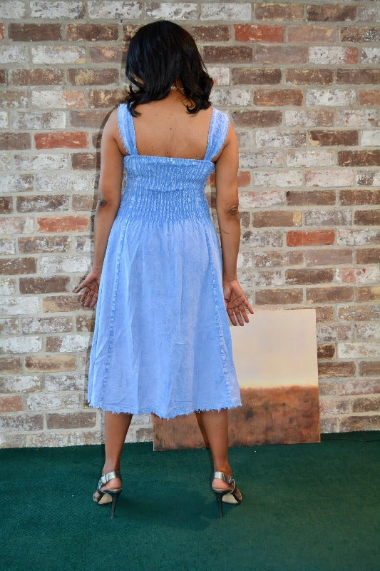 SLEEVELESS LIGHT JEAN DRESS WIDE STRAPS